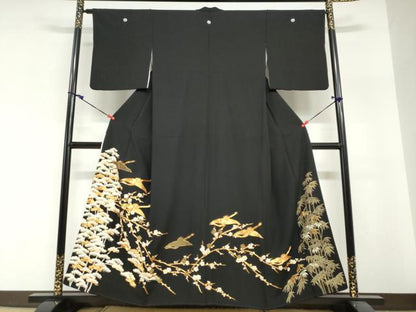 平和屋着物●豪華黒留袖　駒刺繍　飛鶴花文　金彩　正絹　逸品　DABI2093ud