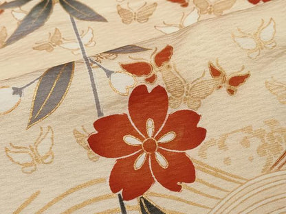 平和屋着物●豪華振袖　駒刺繍　花蝶文　暈し染め　金彩　正絹　逸品　DABI2105ud