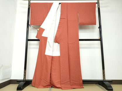 平和屋着物●上質な色無地　霞地紋　赤丹色　正絹　逸品　未使用　DABI2119ud