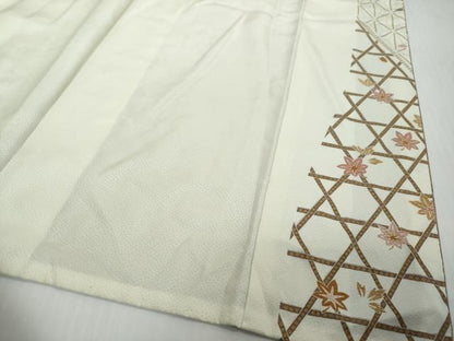 平和屋着物●訪問着　駒刺繍　草花文　金彩　正絹　逸品　DABI2146ud