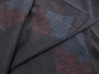 平和屋着物●結城紬　80亀甲　飛び亀甲柄　色紙花文　正絹　逸品　DABI2167ud