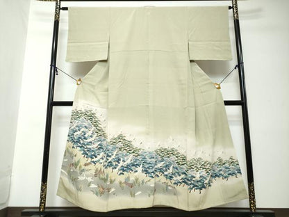 平和屋着物●豪華色留袖　友禅　作家物　飛鶴樹林文　暈し染め　銀座おゝぎ屋扱い　正絹　逸品　未使用　DABI2182ud