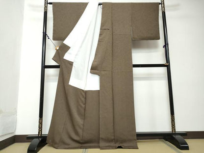 平和屋着物●上質な色無地　霞地紋　黒茶色　正絹　逸品　未使用　DABI2189ud
