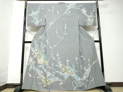 平和屋着物●訪問着　駒刺繍　草花文　金彩　正絹　逸品　DABI2210ud
