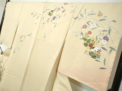 平和屋着物●訪問着　駒刺繍　流水雪輪草花文　暈し染め　金彩　正絹　逸品　未使用　DABI2225ud