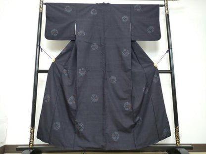 平和屋着物●結城紬　120亀甲　飛び亀甲柄　草花丸文　正絹　逸品　DABI2250ud
