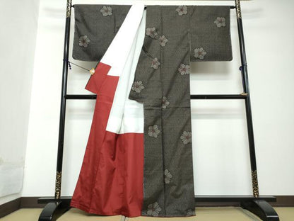 平和屋着物●本場大島紬　7マルキ　舞花文　正絹　逸品　未使用　DABI2253ud