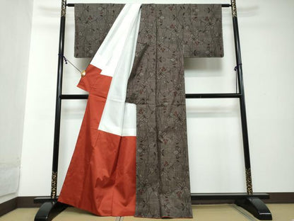 平和屋着物●本場大島紬　7マルキ　古代染色純泥染　草花文　証紙付き　畦町広和　正絹　逸品　未使用　DABI2270ud
