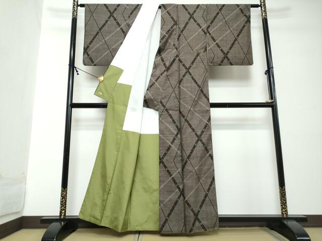 平和屋着物●本場大島紬　7マルキ　花唐草文　三越扱い　正絹　逸品　DABI2275ud