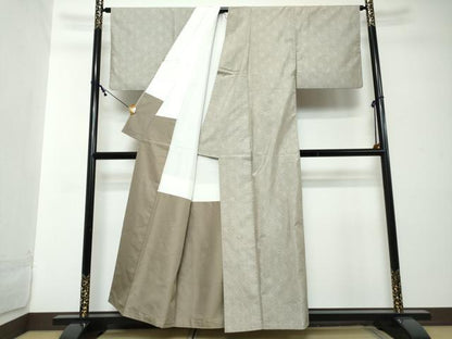平和屋着物●本場大島紬　白大島　麻の葉文様　正絹　逸品　DABI2284ud
