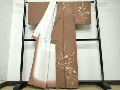 平和屋着物●訪問着　駒刺繍　流水花蝶文　金彩　正絹　逸品　DABI2296ud