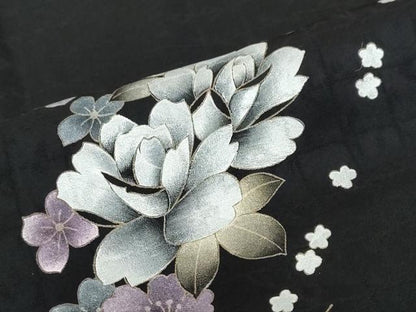 平和屋着物●訪問着　孔雀花文　暈し染め　黒地　金銀彩　正絹　逸品　DABI2302ud