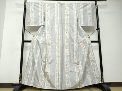 平和屋着物●本場大島紬　白大島　唐草間道　正絹　逸品　未使用　DABI2330ud