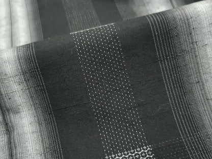 平和屋着物●上質な紬　100亀甲　間道　正絹　逸品　DABI2348ud