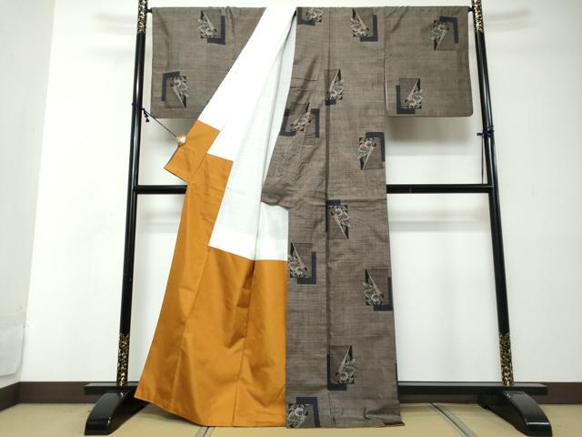 平和屋着物●本場大島紬　9マルキ　色紙重ね草花文　正絹　逸品　DABI2421ud