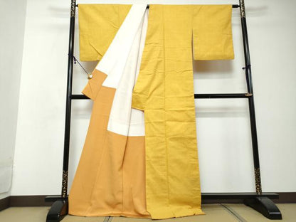 平和屋着物●結城紬　黄金色　正絹　逸品　DABI2438ud