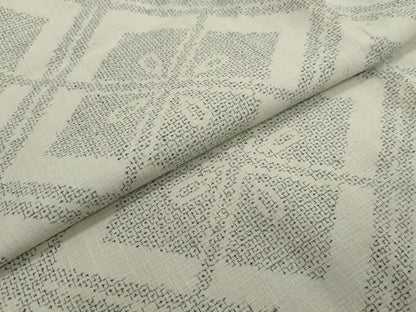 平和屋着物●結城紬　80亀甲　菱文　カラー胴裏：赤紫色　正絹　逸品　DABI2452ud