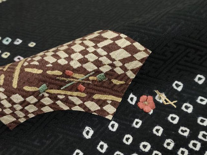 平和屋着物●訪問着　絞り　刺繍　地紙草花文　黒地　金彩　正絹　逸品　未使用　DABI2462ud