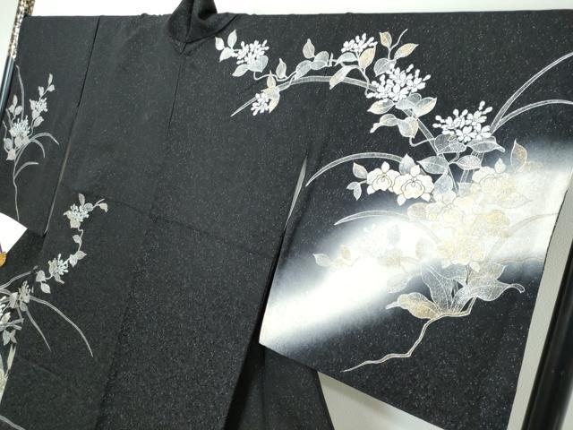 平和屋着物●訪問着　草花文　暈し染め　黒地　金銀彩　銀通し地　正絹　逸品　DABI2467ud