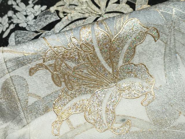 平和屋着物●訪問着　草花文　暈し染め　黒地　金銀彩　銀通し地　正絹　逸品　DABI2467ud