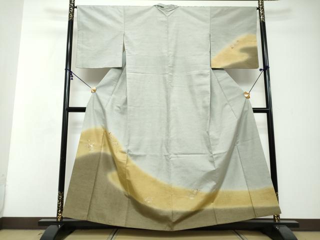 平和屋着物●創業140年　小糸染芸の四代目　小糸敏夫　訪問着　紬地　総刺繍　流水草花文　暈し染め　鈴乃屋扱い　正絹　逸品　DABI2489ud