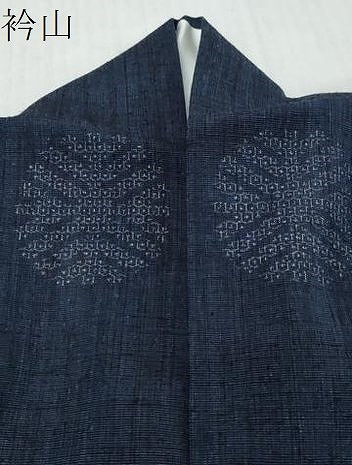 平和屋着物●本場結城紬　重要無形文化財　80亀甲　飛び亀甲柄　抽象文様　証紙付き　正絹　逸品　DABI2495ud