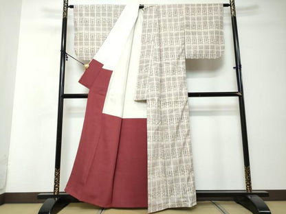 平和屋着物●本場結城紬　重要無形文化財　100亀甲　モロ入り　幾何学文様　正絹　逸品　DABI2497ud