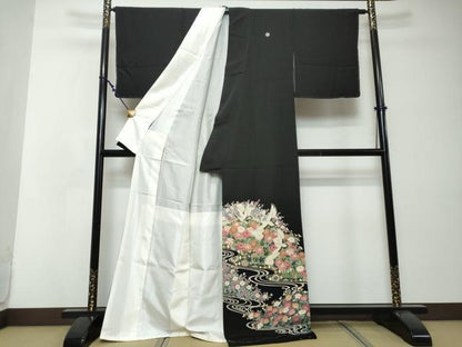 平和屋着物●豪華黒留袖　友禅　流水飛鶴草花文　正絹　逸品　DABI2530ud