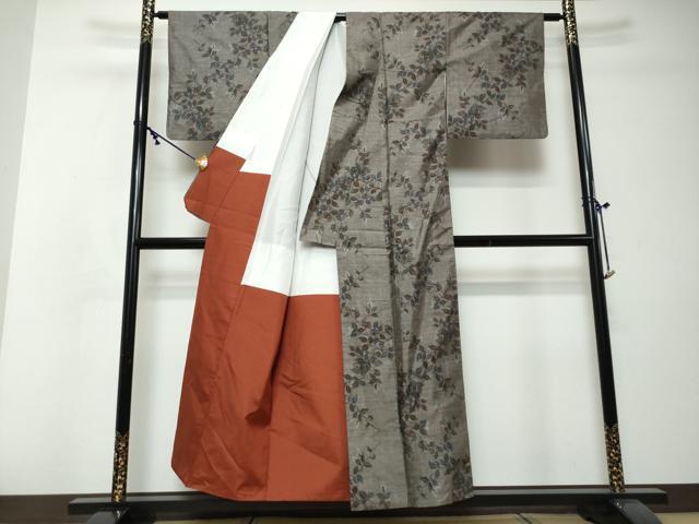平和屋着物●本場大島紬　9マルキ　枝花文　正絹　逸品　DABI2553ud