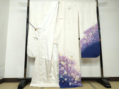 平和屋着物●豪華振袖　舞花文　暈し染め　金彩　正絹　逸品　DABI2554ud