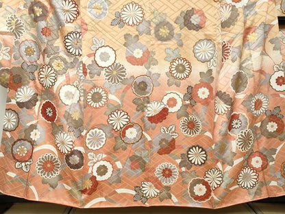 平和屋着物●十日町老舗ブランド　吉澤友禅　吾妻徳穂　振袖　駒刺繍　舞花文　暈し染め　金彩　正絹　逸品　DABI2575ud