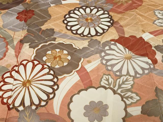 平和屋着物●十日町老舗ブランド　吉澤友禅　吾妻徳穂　振袖　駒刺繍　舞花文　暈し染め　金彩　正絹　逸品　DABI2575ud