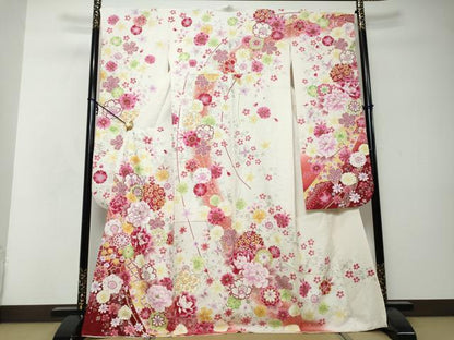 平和屋着物●豪華振袖　花蝶文　暈し染め　金銀彩　銀通し地　正絹　逸品　DABI2586ud