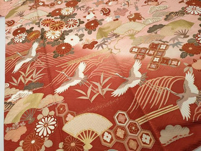 平和屋着物●豪華振袖　駒刺繍　扇面飛鶴花文　暈し染め　金彩　やまと誂製　正絹　逸品　DABI2593ud