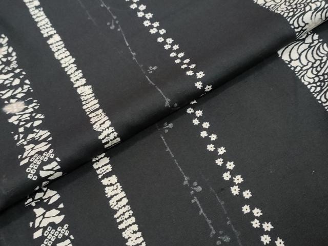 平和屋着物●上質な小紋　草花間道　黒地　正絹　逸品　DABI2632ud