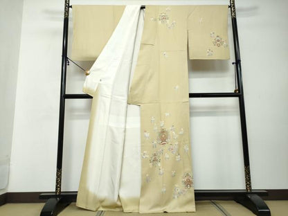 平和屋着物●訪問着　駒刺繍　洋花文　金彩　正絹　逸品　DABI2636ud