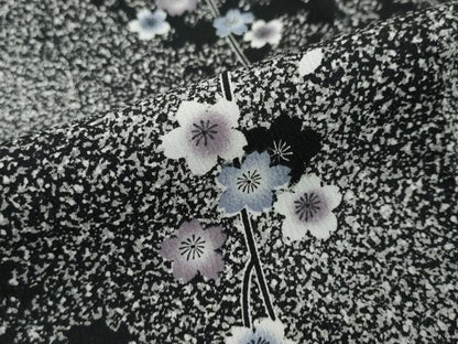 平和屋着物●小紋　枝桜文　たたき染め　黒地　洗える着物　DABI2664ud