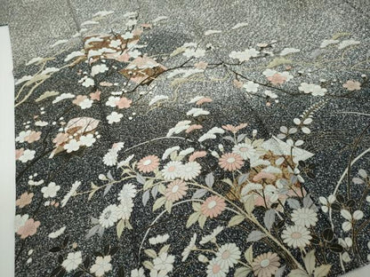 平和屋着物●訪問着　草花文　たたき染め　黒地　金彩　正絹　逸品　DABI2690ud