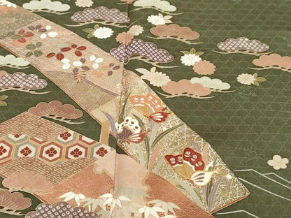 平和屋着物●訪問着　駒刺繍　花蝶文　金彩　正絹　逸品　DABI2755ud