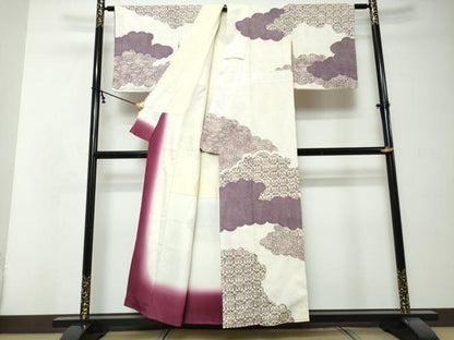 平和屋着物●名門　藤娘きぬたや・総絞り　訪問着　雲取り花文　正絹　逸品　DABI2794ud