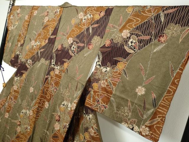 平和屋着物●上質な小紋　花蝶文　金彩　正絹　逸品　DABI2795ud