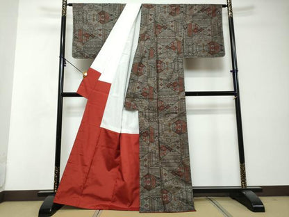 平和屋着物●本場大島紬　7マルキ　切嵌幾何学文様　正絹　逸品　未使用　DABI2837ud