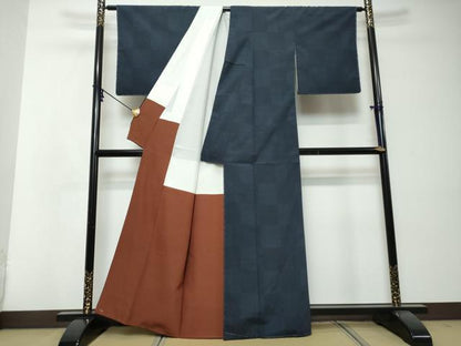平和屋着物●本塩沢　110亀甲　変わり格子文　正絹　逸品　未使用　DABI2845ud