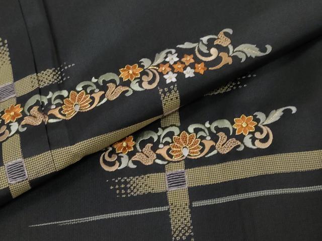 平和屋着物●本場縞大島紬　訪問着　総刺繍　9マルキ　横段草花文　金糸　正絹　逸品　DABI2850ud