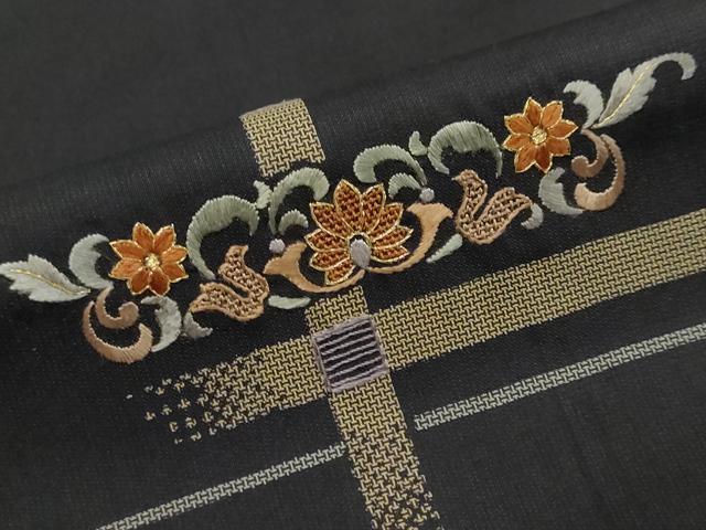 平和屋着物●本場縞大島紬　訪問着　総刺繍　9マルキ　横段草花文　金糸　正絹　逸品　DABI2850ud
