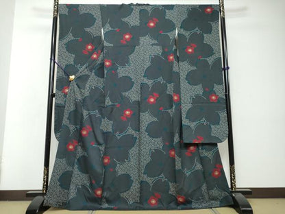 平和屋着物●豪華振袖　舞桜文　金彩　正絹　逸品　DABI2916ud