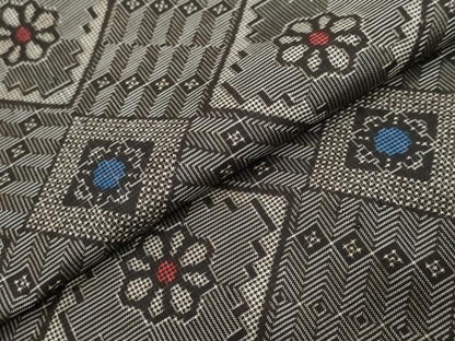 平和屋着物●本場大島紬　龍郷絣　花菱文　正絹　逸品　DABI2919ud