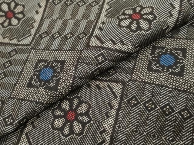 平和屋着物●本場大島紬　龍郷絣　花菱文　正絹　逸品　DABI2919ud