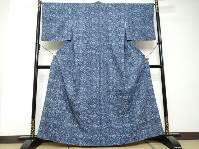 平和屋着物●上質な小紋　紬地　藍　型染め　更紗花唐草文　正絹　逸品　DABI2923ud