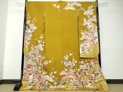 平和屋着物●豪華振袖　駒刺繍　扇面吉祥草花文　金彩　正絹　逸品　DABI2936ud
